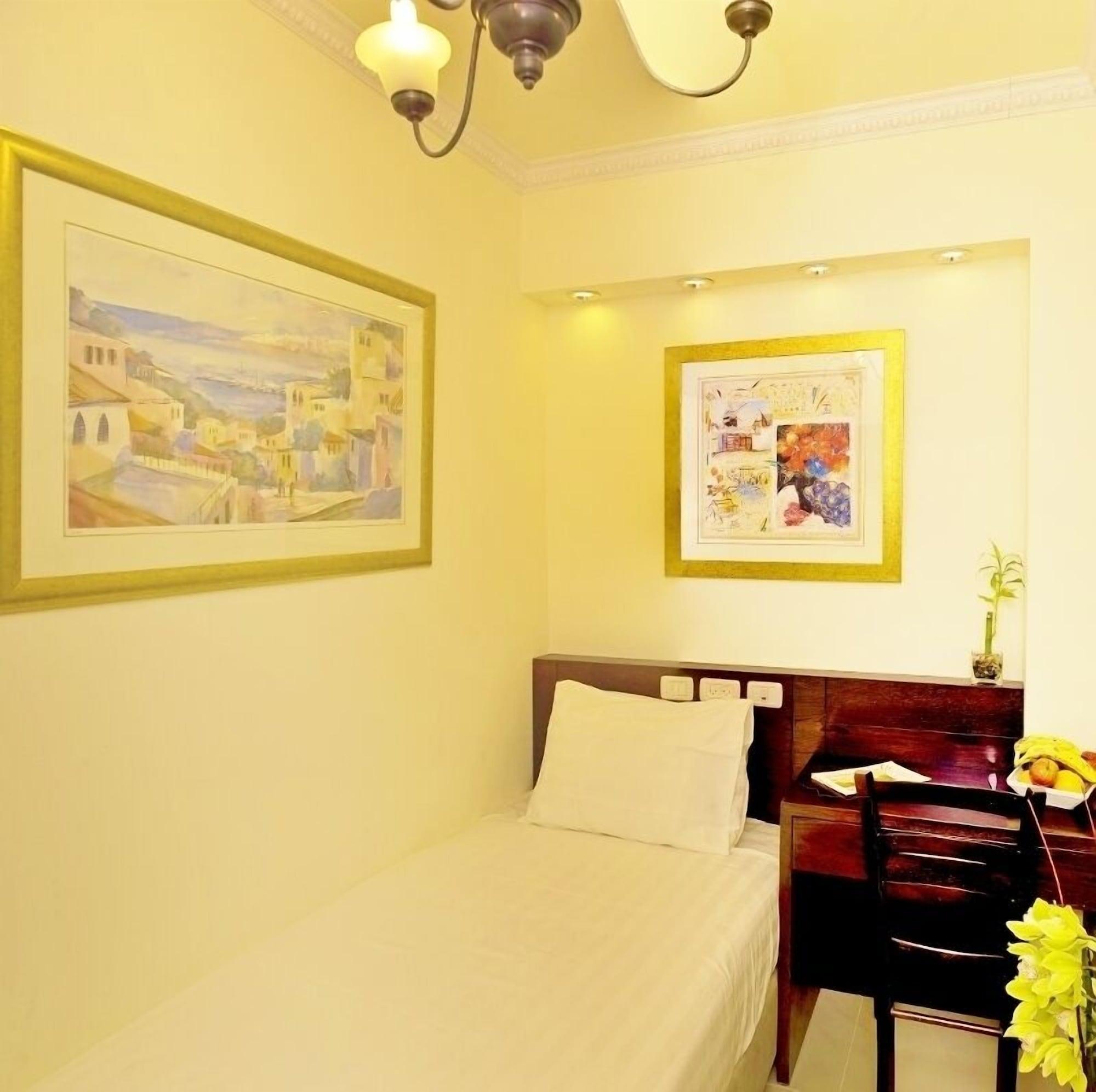 Hotel Bell Boutique And 3*